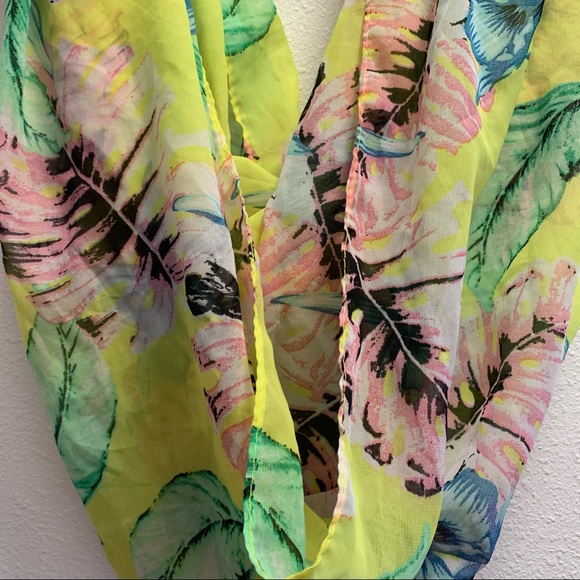 Spring Infinity Scarf - Picture 3 of 3